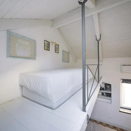 Hostdomus - Almare Apartament